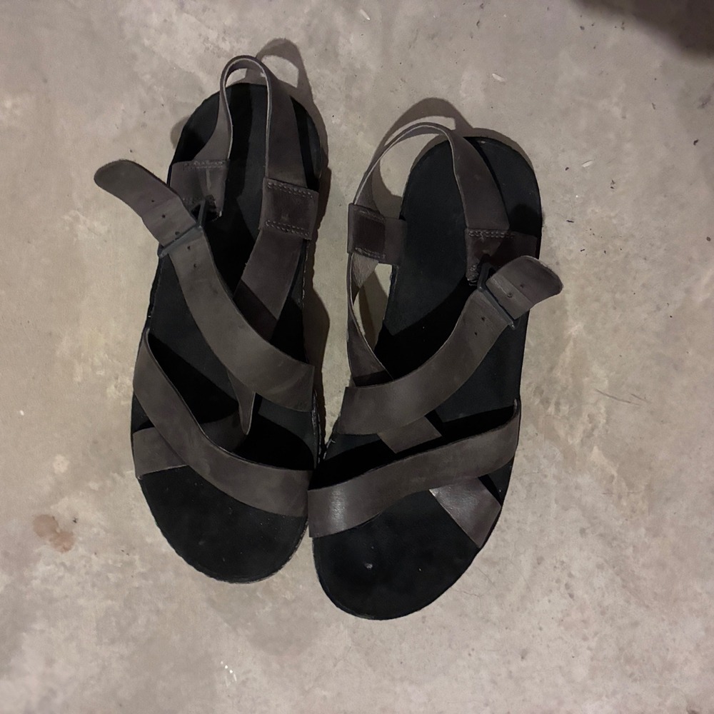 Chaco Wayfarer Leather Sandals Womens 8 Grey Strappy Buckle